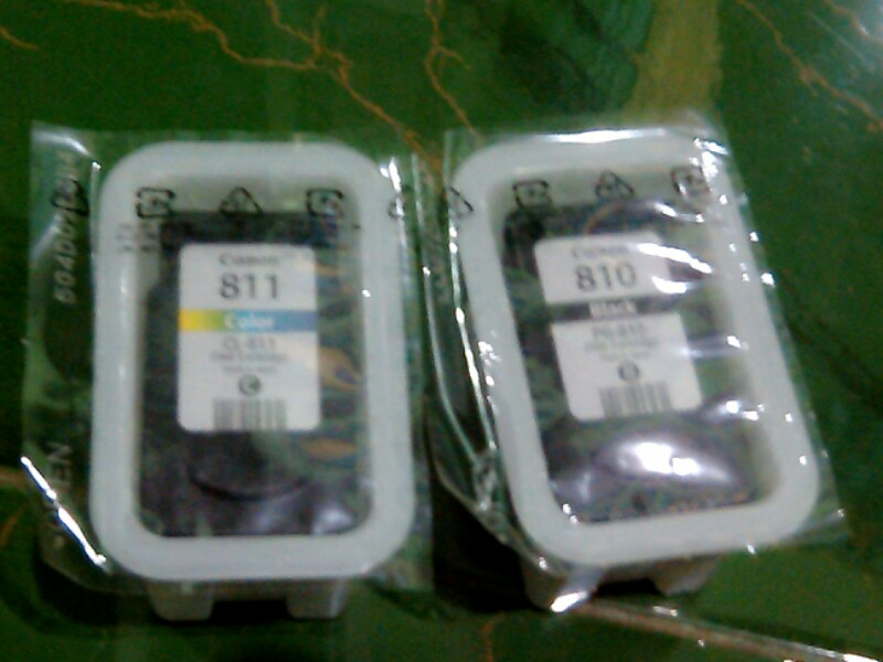CATRIDGE CANON 810 DAN 811 MASIH SEGEL