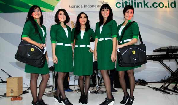 [HOT] Foto-Foto Cantik Pramugari dari Berbagai Maskapai Seluruh Penjuru Dunia
