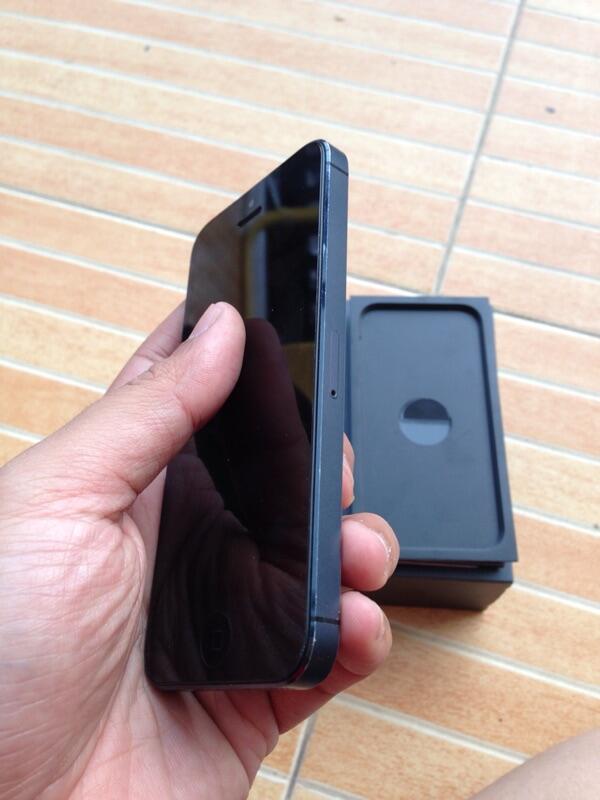 Iphone 5 black 32gb fu gsm bandung