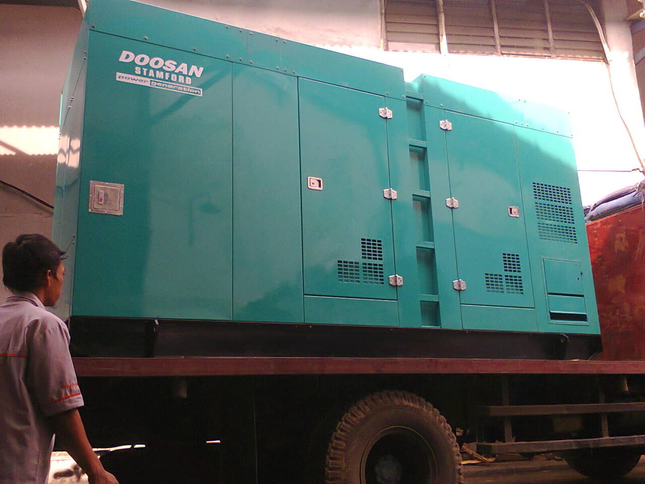 Agen nya GenSet Baru/Rekondisi dengan Harga yang sangat Muraaah.