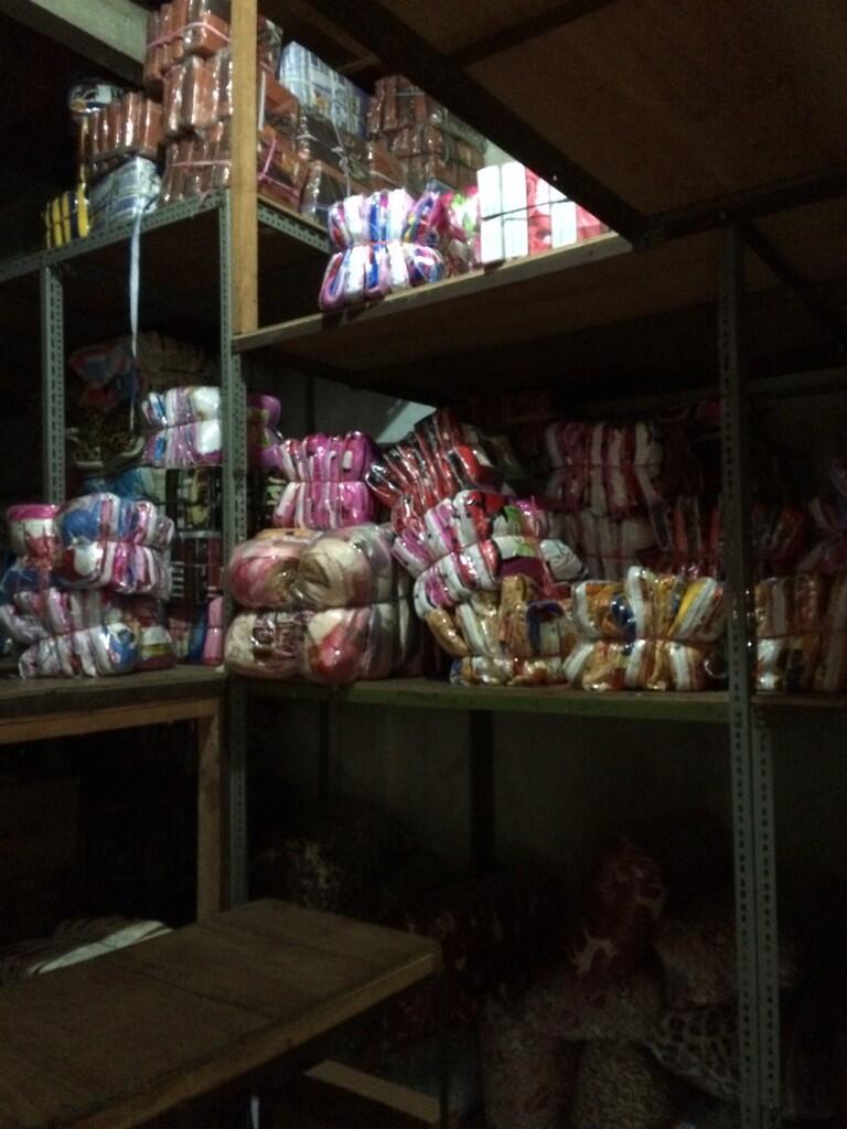 Jual Berbagai Macam Seprai, Selimut, dan Bed Cover