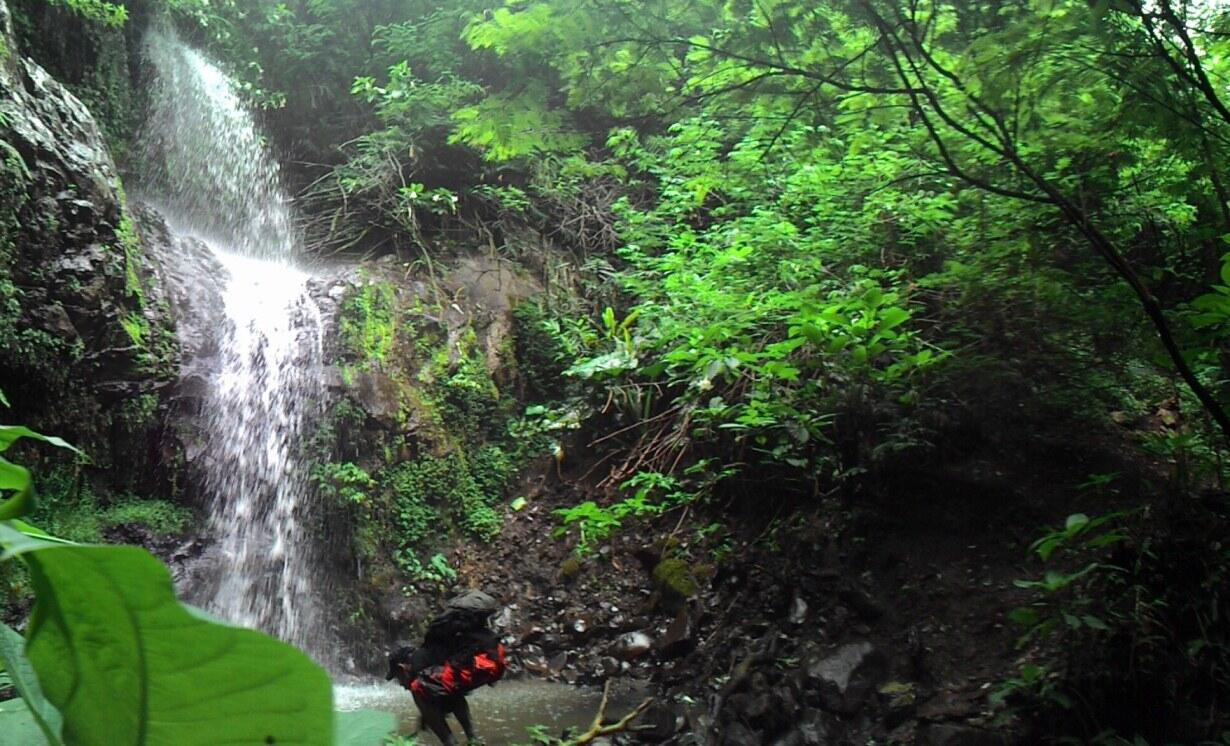 Hiking Asik Ke Curug Roda A.k.a Curug Panganten