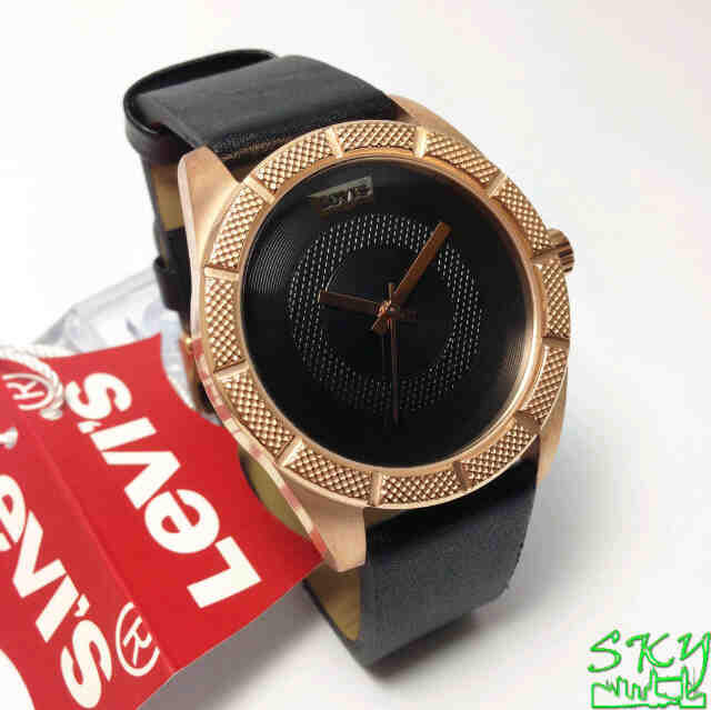 JAM TANGAN LEVI'S