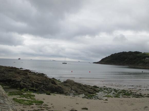 Canon IXUS 145 by Tokocamzone