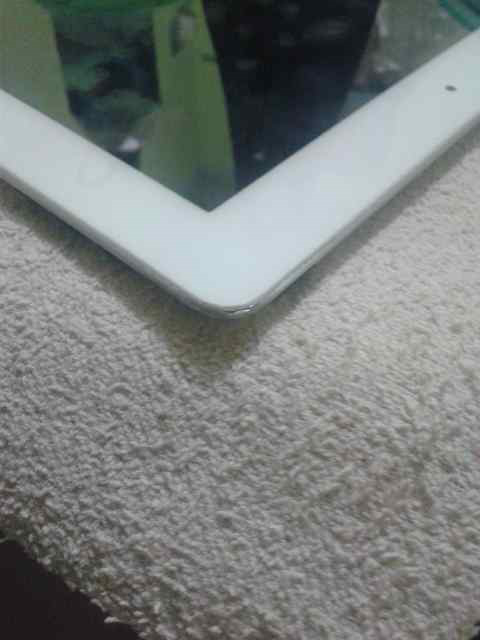 ipad 2 32GB WIFI only lengkap putih nego butuh U gan