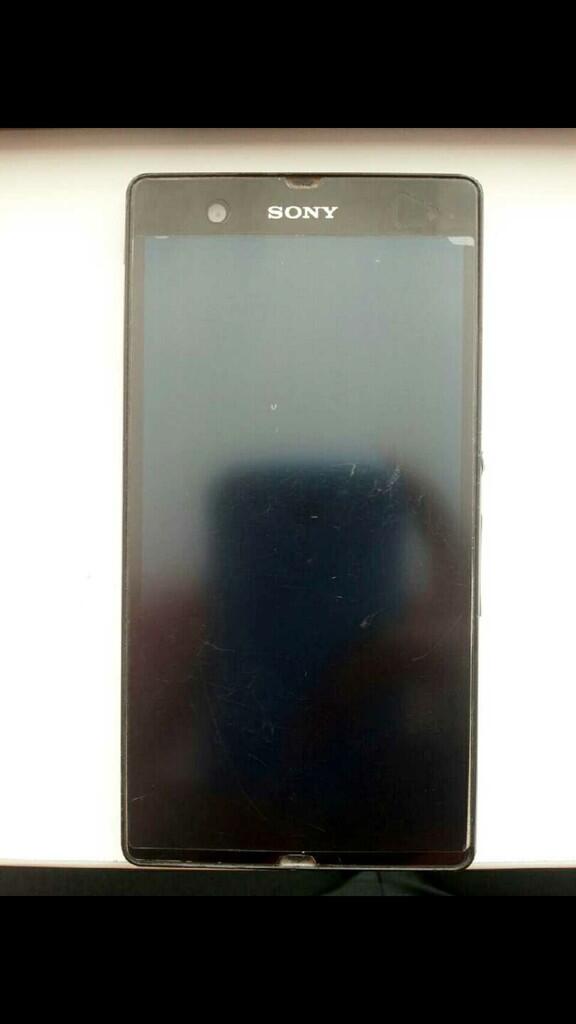 WTS Sony Xperia Z C6602 Mulus Pemakaian Tangan Petama !
