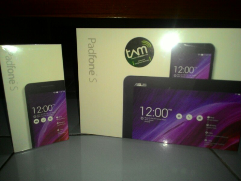 Asus padfone s docking station bnib hitam/putih