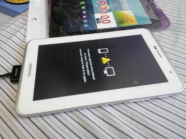 Tablet Samsung Galaxy Tab 2 P3100 7.0 White Mati Soft Brick MURAH <1JT Grab Fast Gan!