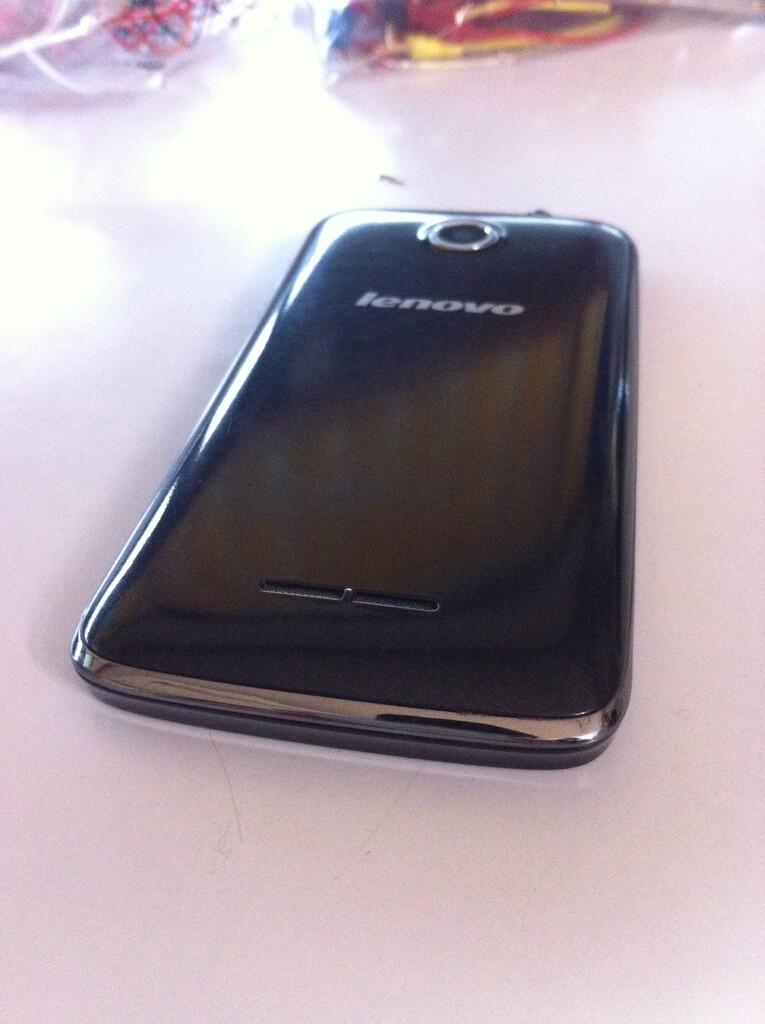 WTS>Lenovo A390