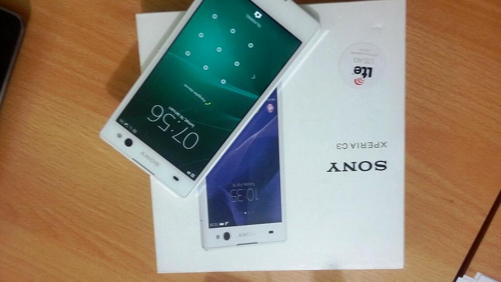 SONY EXPERIA C3 baru 2 minggu!!