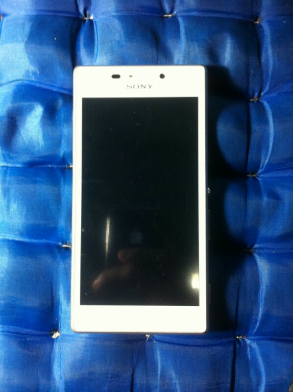 Terjual SONY Xperia M2 D2302 Dual Sim  White  Fullset 