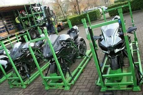 Kawasaki H2 Laris, Sisa 10 Unit. Buruann Cuma 580 Miliar!!