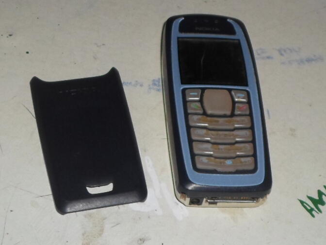 SHARE HANDPHONE APA SAJA YANG PERNAH AGANPUNYA??