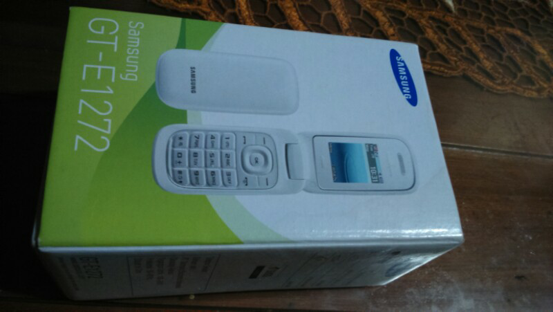 Jual Samsung GT-E1272 Duos Flip putih mulus Bandung/Cimahi