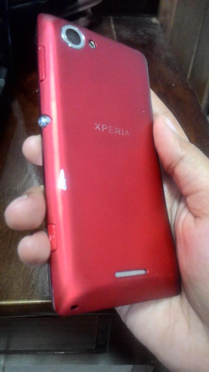 EXPERIA L RED SEMARANG
