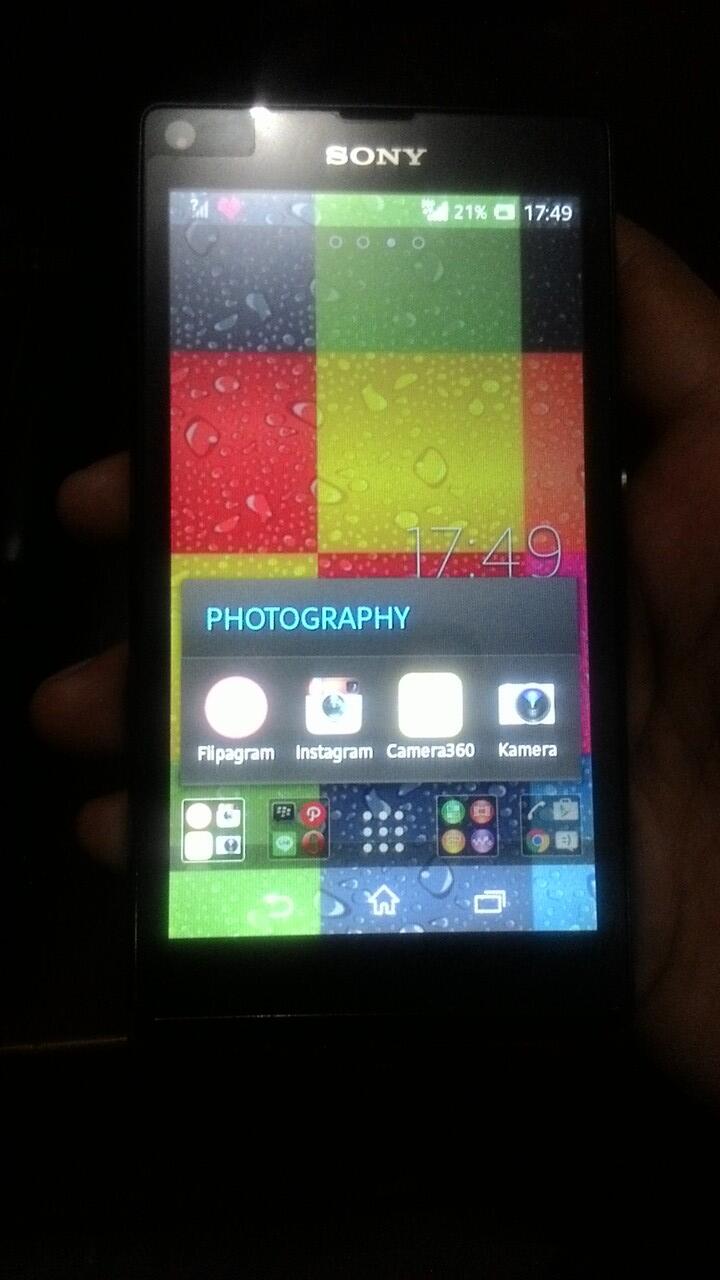 EXPERIA L RED SEMARANG