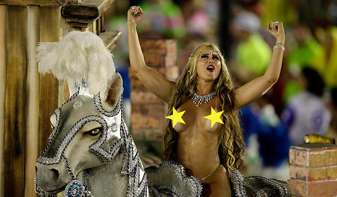 SEANDAINYA ADA DI CARNIVAL RIO 2015, ENTE MAU NGAPAIN GAN ?