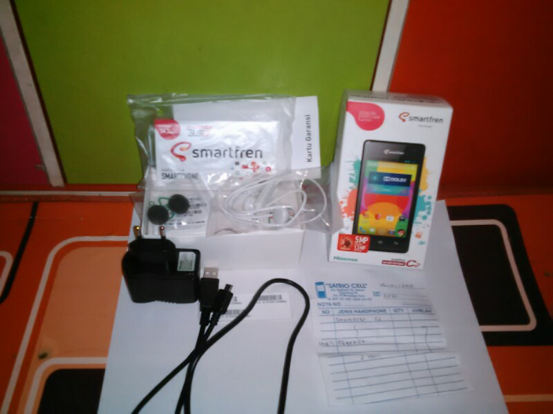 ANDROMAX C2 NEW WHITE BARU PAKE ,DEPOK