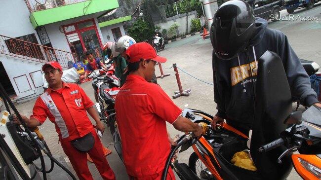 &#91;BREAKING NEWS&#93; Harga Premium turun!