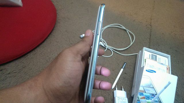 (WTS) Samsung Galaxy Note II (SEIN) GT - N7100