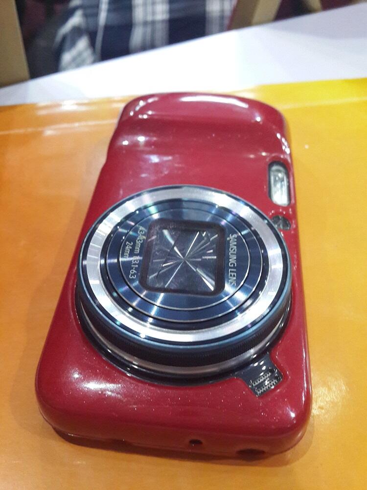 Samsung galaxy s4 zoom SM-c101