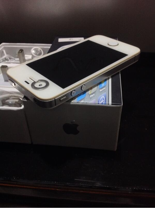 iPhone 4 CDMA Putih 16GB