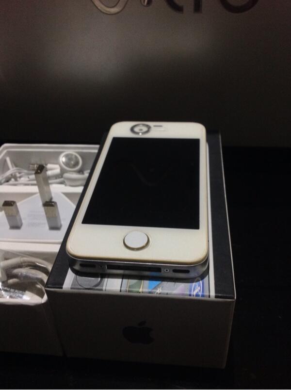 iPhone 4 CDMA Putih 16GB