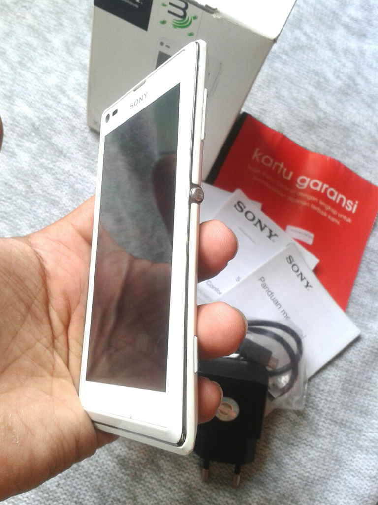 Sony Xperia L C2105 White Muluss Garansi Tam 10 Lagi Murah Aja Rekber Welcome