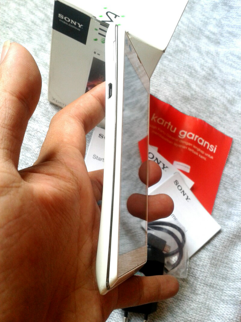 Sony Xperia L C2105 White Muluss Garansi Tam 10 Lagi Murah Aja Rekber Welcome
