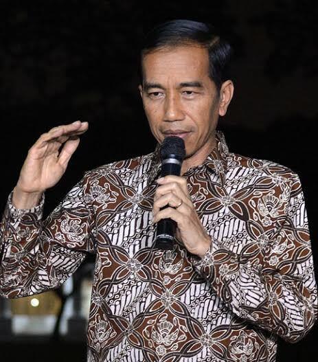 Jokowi: Harga Premium Rp 6.600/Liter, Solar Rp 6.400/Liter