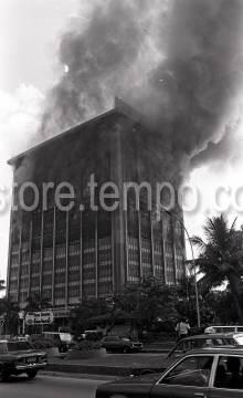 &#91;PICT&#93; Foto Jadul Mall Sarinah Thamrin Jakarta, Mall Pertama di Indonesia