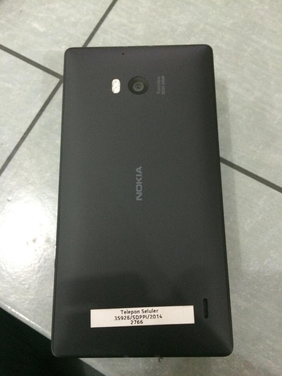 Nokia Lumia 930 Black - umur 1 hari