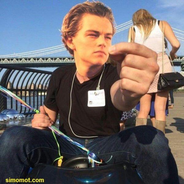 Pria Ini Iseng memasang Foto Leonardo DiCaprio Pada Wajah Orang