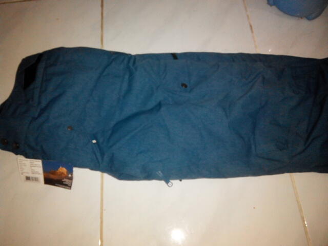 WTS Celana outdoor hiking Salomon zero (not tnf,berghaus, marmot,adidas)