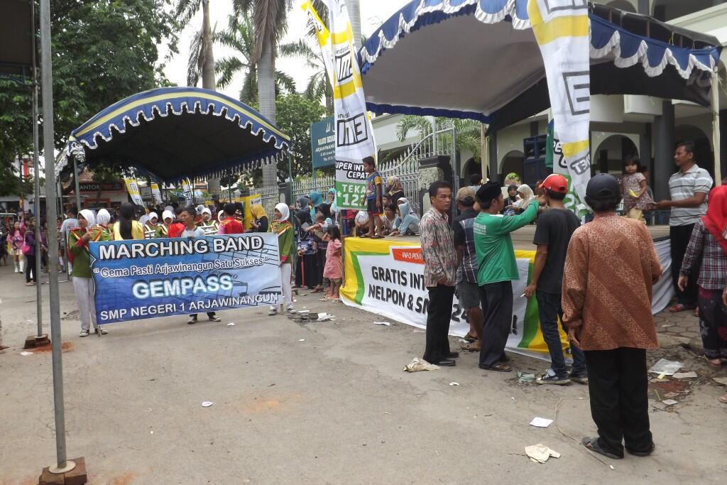 Sunatan Masal Bersama Forum ICITY Kerja Bareng DKM Masjid Arjawinangun-Cirebon