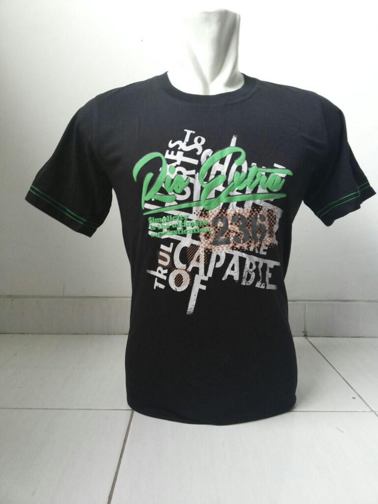 Menjual berbagai kaos pria langsung dari pabrik