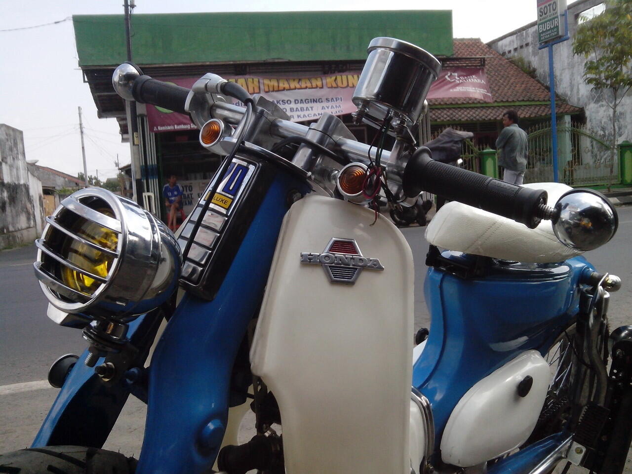 Cari Lampu Jeep For C70 Street Cub Choopy CB Chopper