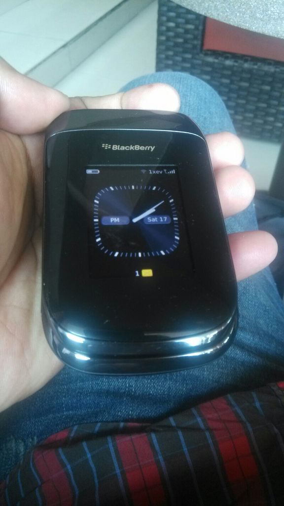 Blackberry BB Style 9670 Cdma