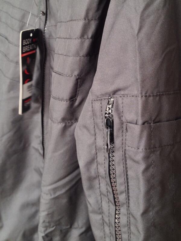 Jaket keren cressida