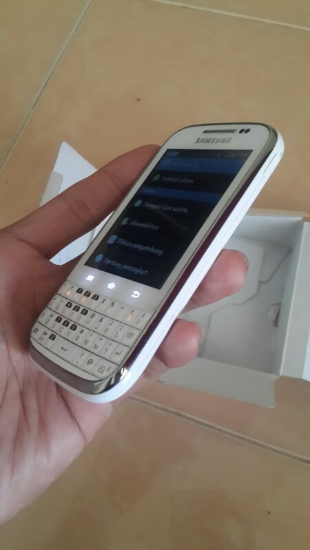 Samsung Galaxy Chat white mulus fullset MALANG