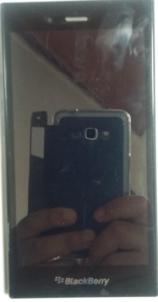 Blackberry Z3 Second