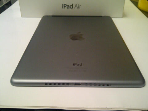 FS : 2ND 99% LIKE NEW IPAD AIR 64GB GREY CELL+WIFI GRS APRIL 2015 COD SEMARANG