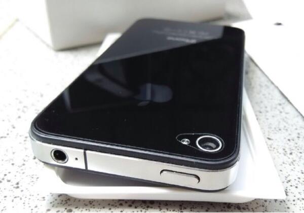 WTS: Apple iPhone 4 16gb mulus fullset bandung