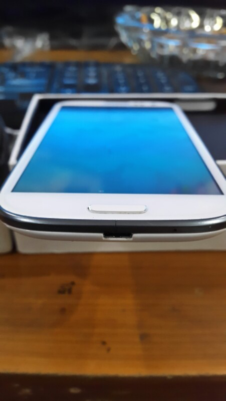 Samsung Galaxy S3 I9300 white fullset bandung COD