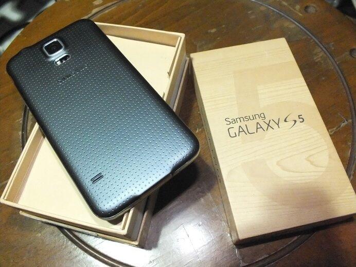iphone 5c 16gb white & samsung galaxy S5 ORI FULLSET bisa TT