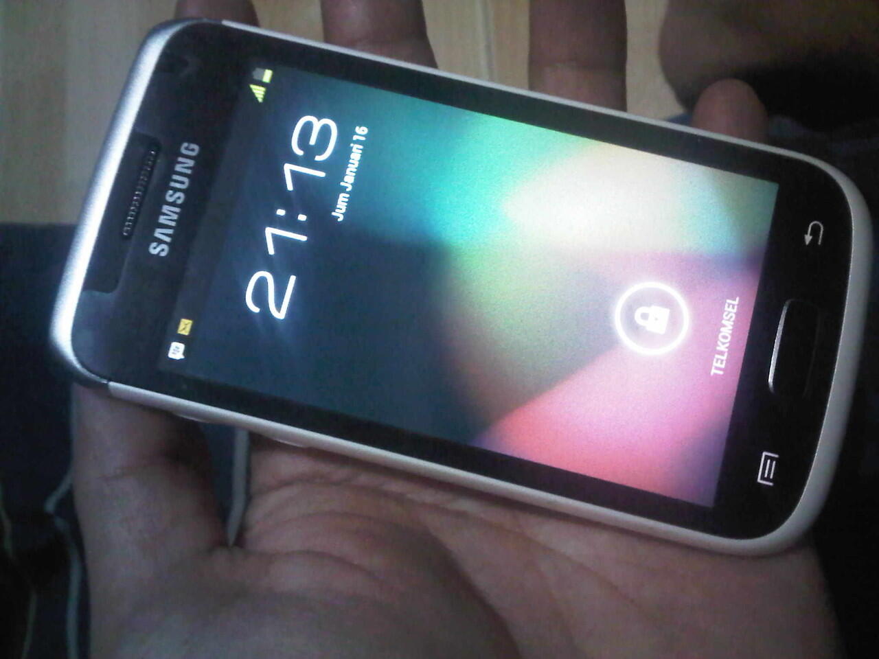 Samsung Galaxy W (wonder) White Gt-i8150