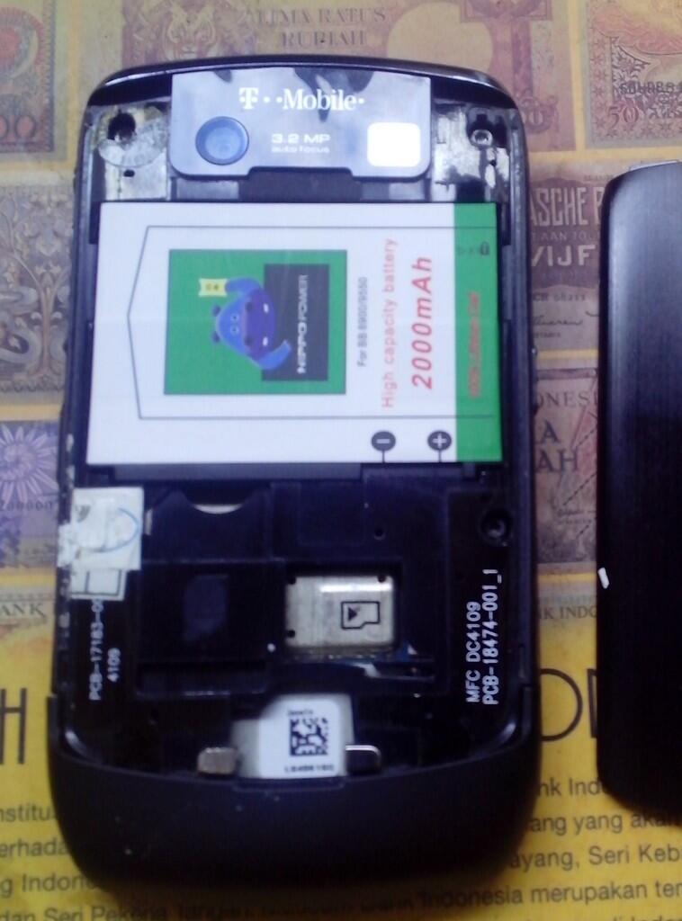 jual cepat Blackberry Javelin 8900 kondisi mantap..