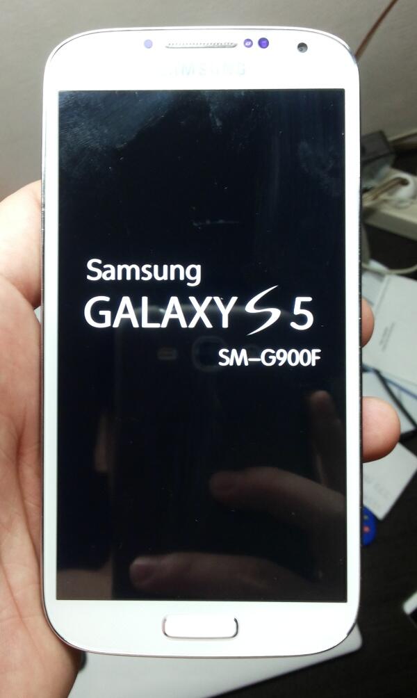 Handphone replika