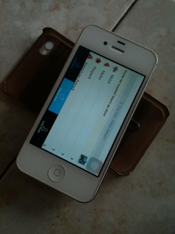 Iphone 4s 32 GB white mulus cuma hari ini aja