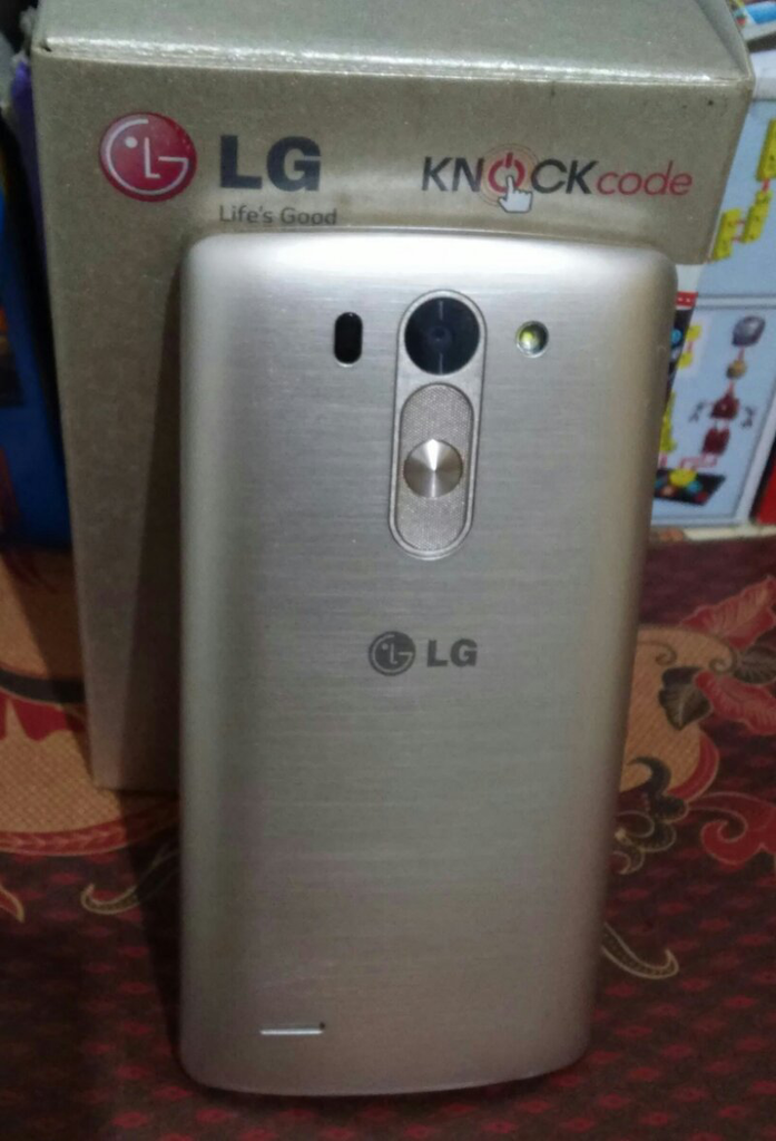 LG G3 BEAT BLACK GOLD LENGKAP